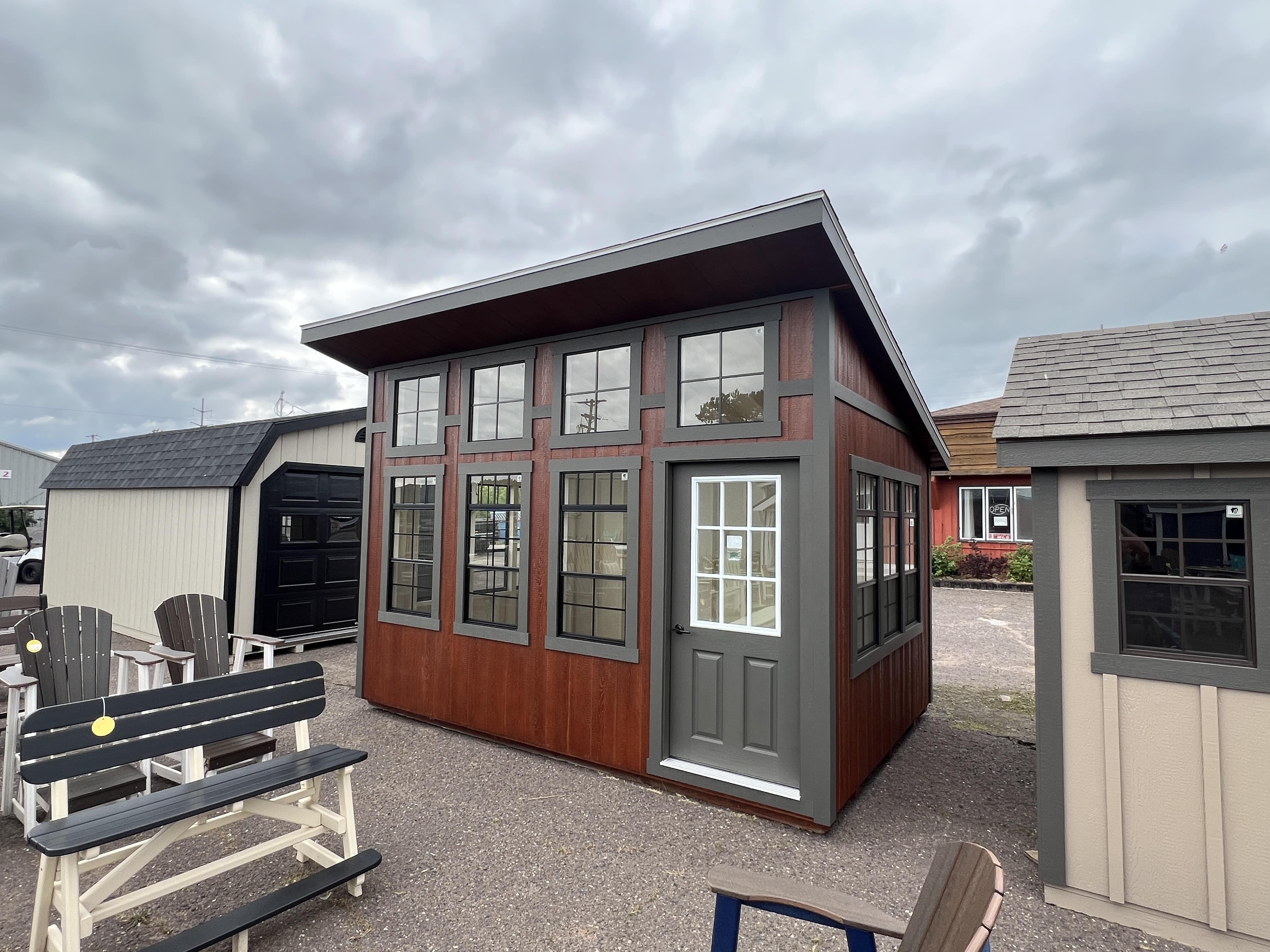 10×14 Studio Retreat