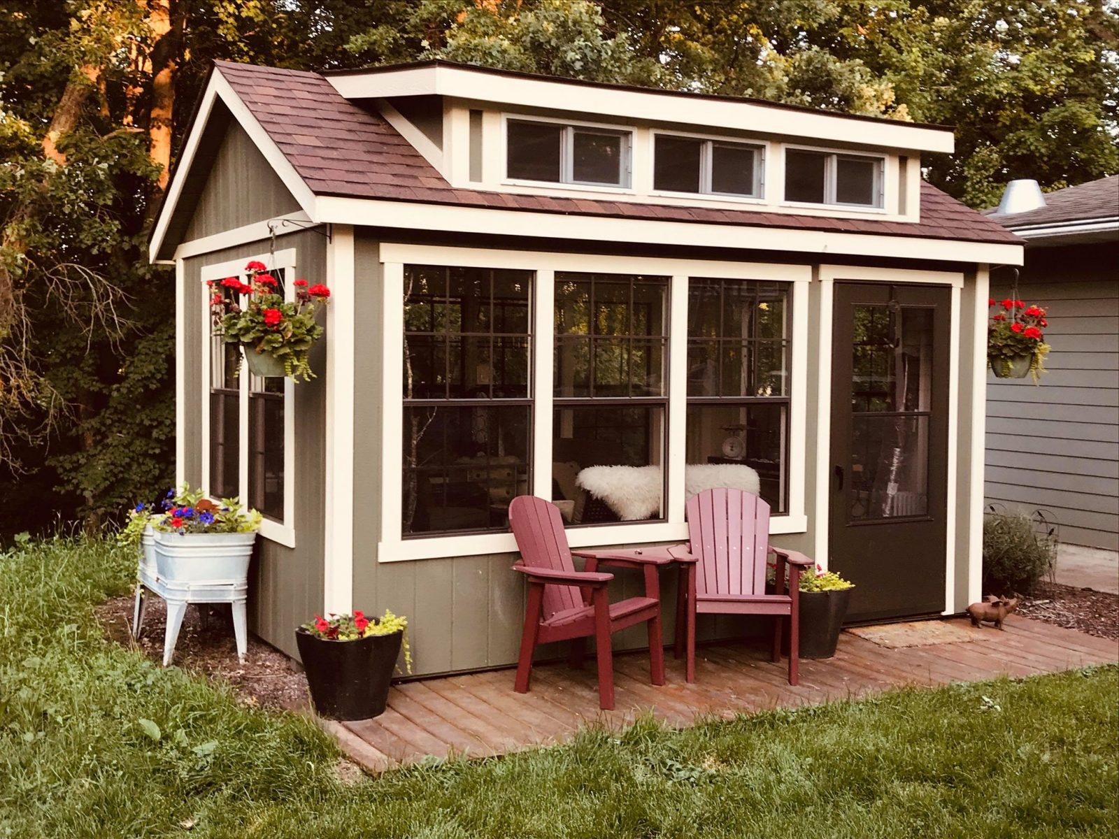 beautiful backyard hosting shed