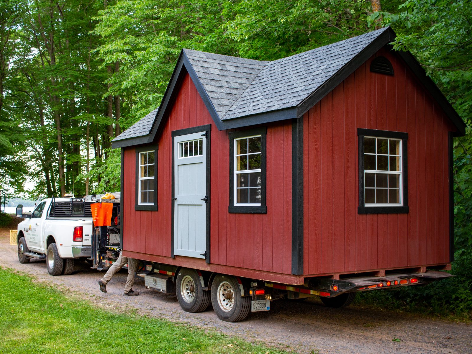 prefab shed being delivered near hayward wisconsin